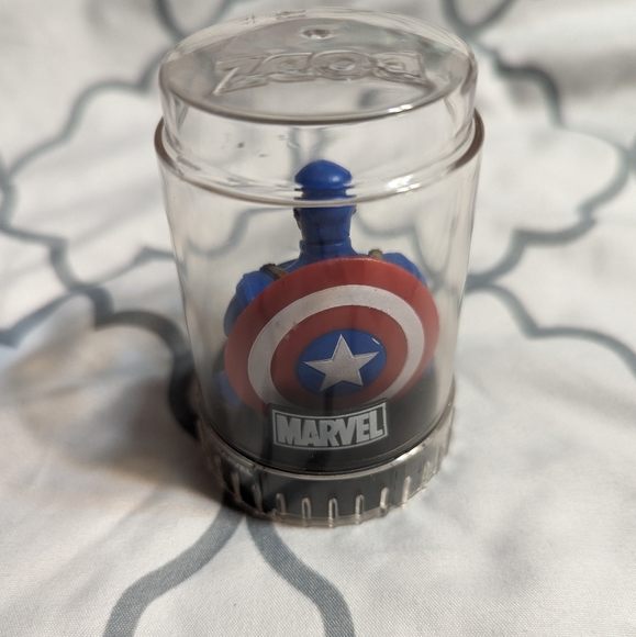 PODZ Marvel CAPTAIN AMERICA Good2Grow Bottle Topper Stackable Collectible - Picture 3 of 5